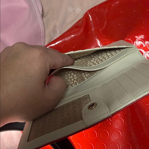 Kate Spade Glossy Red Tote W/ Matching Wallet NWT - Picture 8 of 17